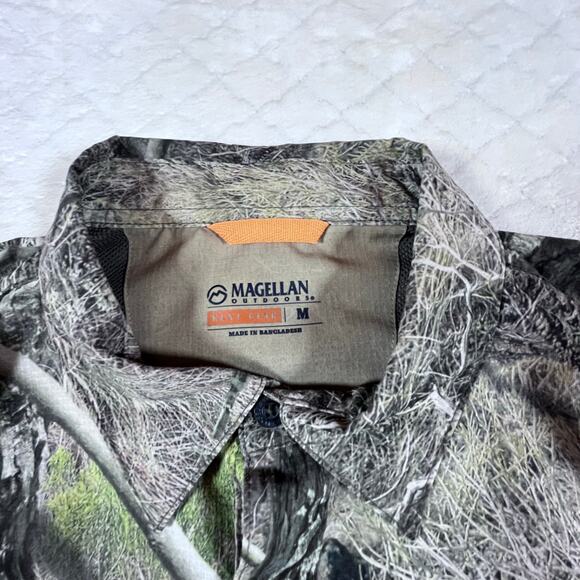 Magellan Outdoors Men's Lightweight Ripstop Button Down Long Sleeve Shirt Sz Md - Picture 3 of 6